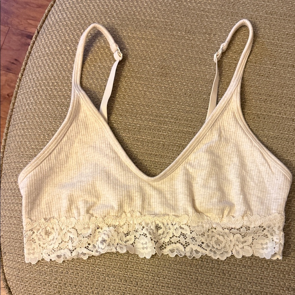 Aerie Cream Lace Bralette